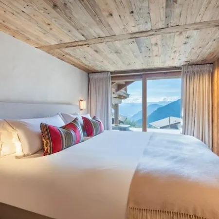 Chalet Bois Dore *