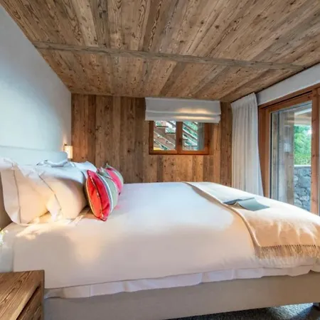 Chalet Bois Dore Courchevel
